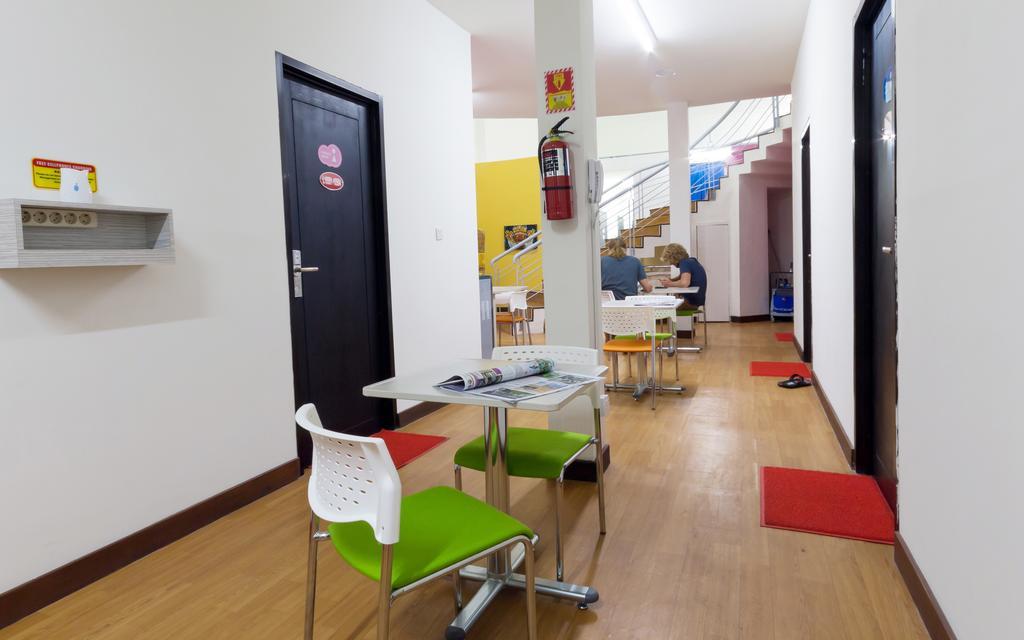 Cx Hostel Kuta Raya Eksteriør bilde