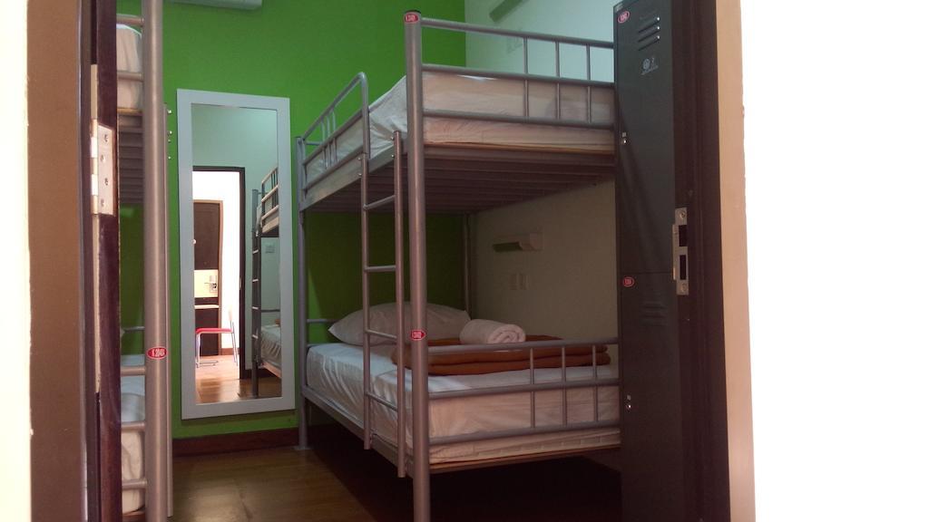 Cx Hostel Kuta Raya Eksteriør bilde