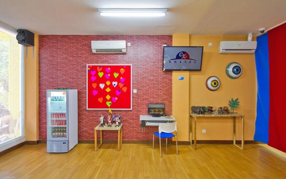 Cx Hostel Kuta Raya Eksteriør bilde