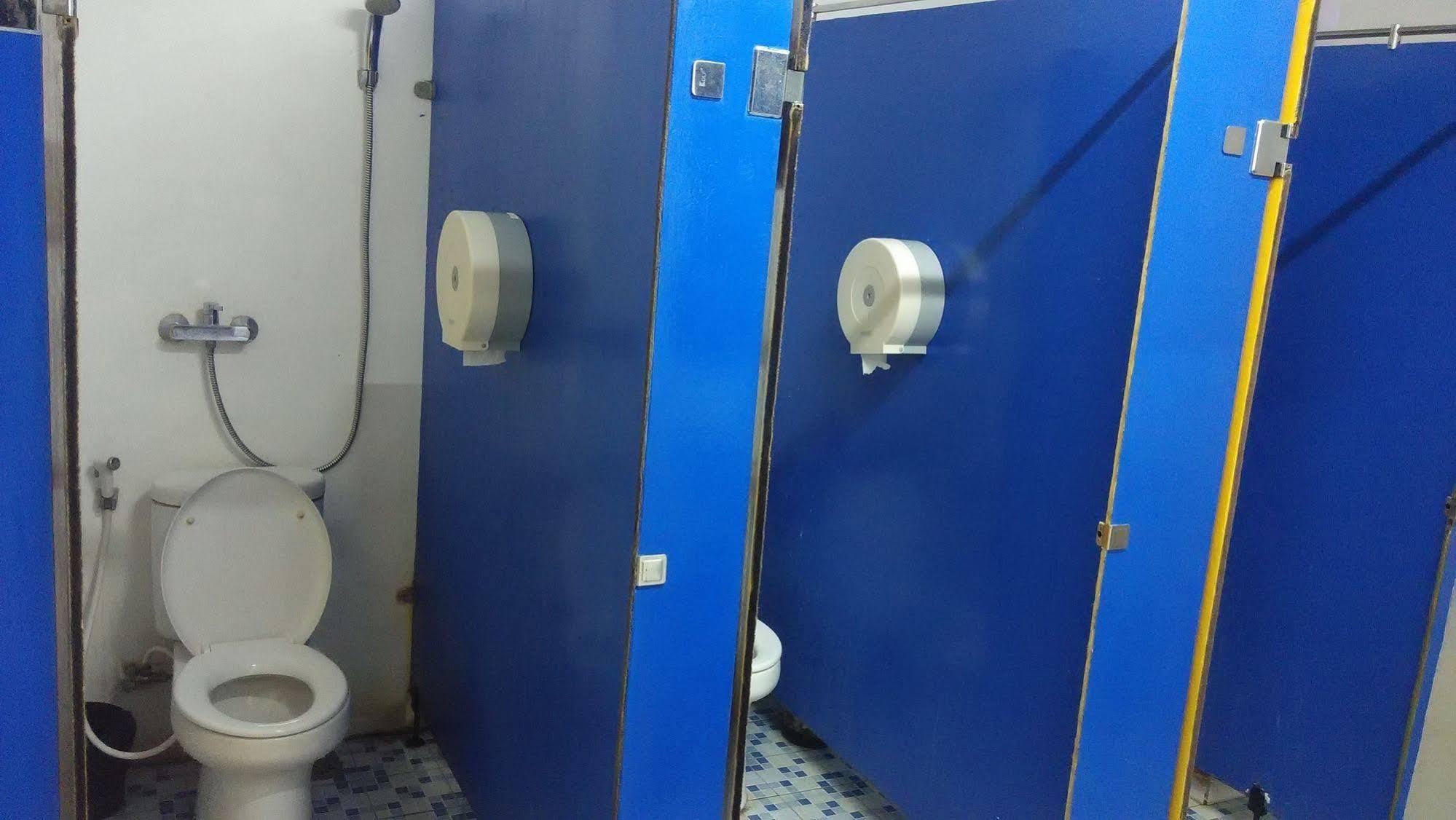 Cx Hostel Kuta Raya Eksteriør bilde